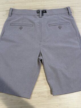 Travis Mathew Performance Golf Shorts Mens Size 34 Red Lightweight Stretch 20